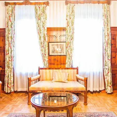 Solitude Hotel