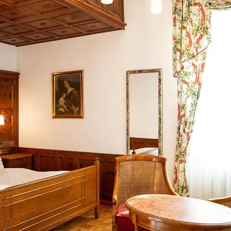 索利图迪别墅 酒店 巴德加斯坦