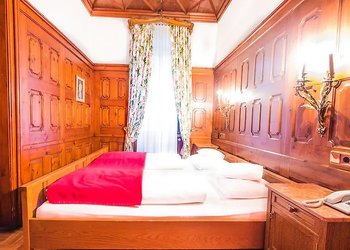 Hotel Solitude 4*